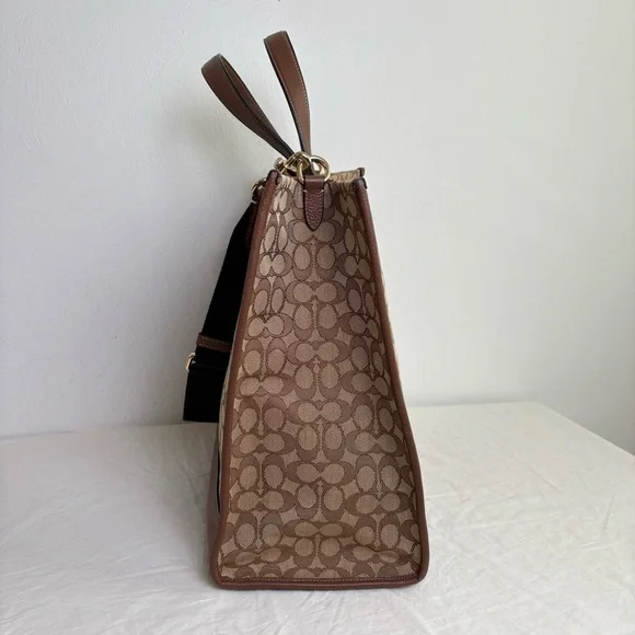 NWT COACH C8418 Dempsey Tote 40 In Signature Jacquard Stripe & Patch Bag Purse - Picture 8 of 17